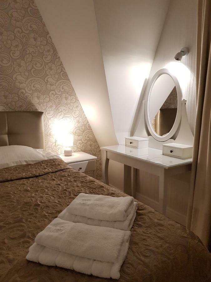 Ferienwohnung Apartman St. Vladimir kirche Mariánské Lázně Exterior foto